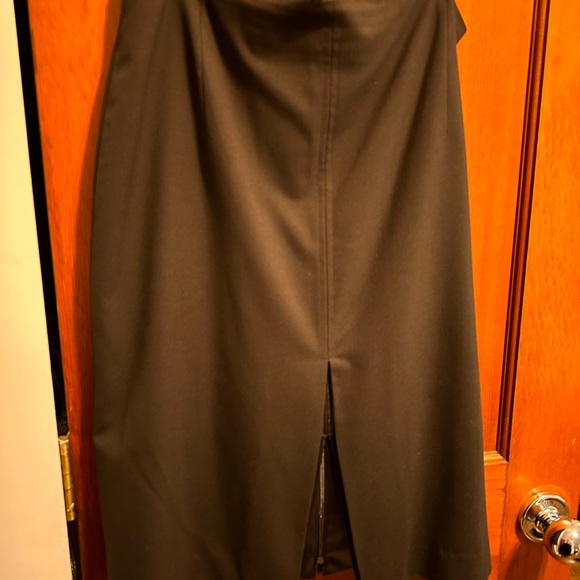 Elie Tahari Skirt, Jacket, and Pants with Leather Trim - Picture 4 of 14